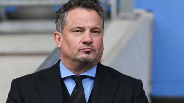 Bolton Wanderers: Dean Holdsworth changes role as Paul Aldridge joins - BBC News