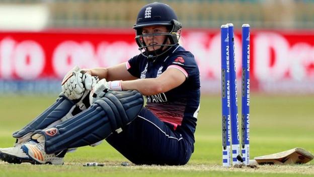 Highlights: England women fall short in valiant run chase