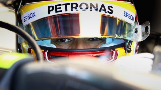 Lewis Hamilton dominates Australian Grand Prix practice