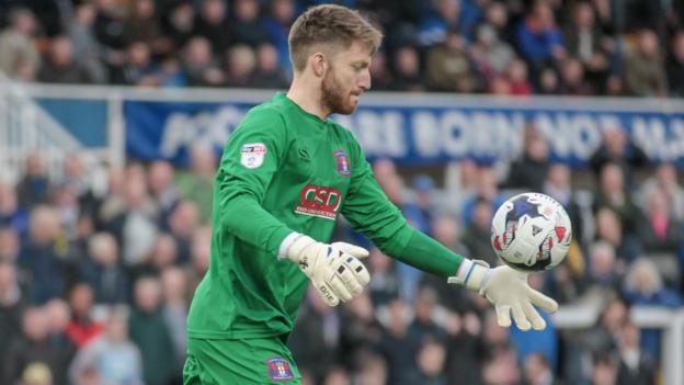 Mark Gillespie: Walsall sign former Carlisle goalkeeper on two-year deal