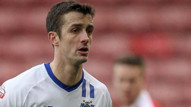 Port Vale: Blackpool's Danny Pugh and Celtic's Leonardo Fasan move to Vale Park