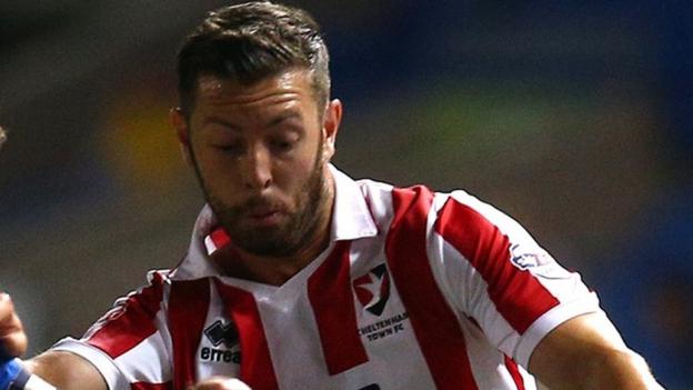 Andy Haworth: Macclesfield Town sign former Barrow winger