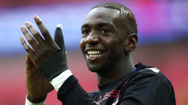Yannick Bolasie: Everton sign midfielder from Crystal Palace for £25m