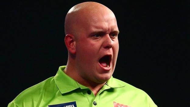 World Grand Prix final: Michael van Gerwen beats Gary Anderson 5-2