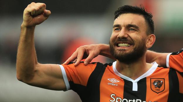 Robert Snodgrass: West Ham sign Hull City midfielder for £10.2m