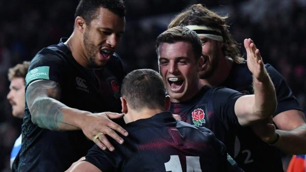 England beat Argentina despite early Elliot Daly red card - BBC Sport