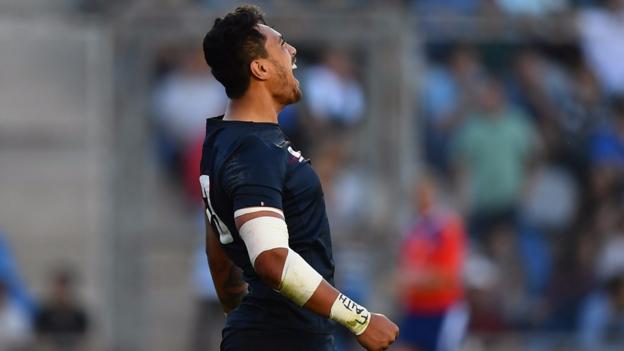Argentina 34-38 England: Denny Solomona scores late winning try