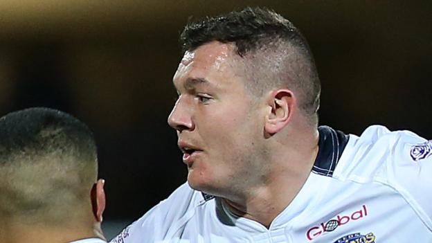 Leeds' Ferres given six-game ban for 'crusher' tackle
