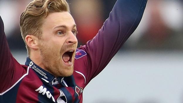 One-Day Cup: Graeme White takes 6-37 in Northants win over Lancashire