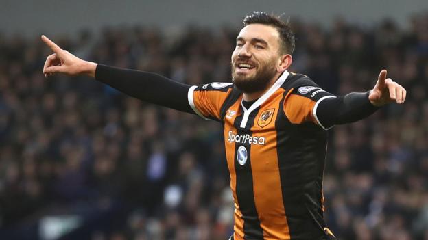 Robert Snodgrass: Hull accept bid in the region of £10m from Burnley