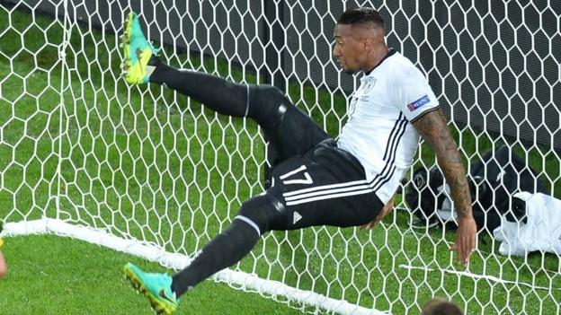 Euro 2016: Jerome Boateng's brilliant goalline clearance
