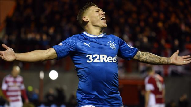 Second-placed Rangers win at Hamilton