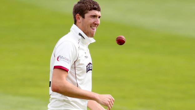 Lancashire v Somerset: Visitors edge day as 18 wickets tumble in Manchester