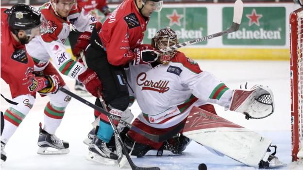 Elite League: Belfast Giants 2-3 Cardiff Devils - BBC News