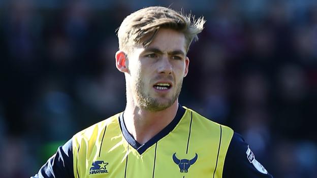 Conor McAleny: Fleetwood Town sign Everton striker on three-year contract