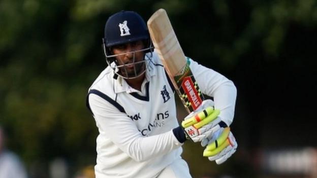 Varun Chopra: Warwickshire confirm ex-skipper's departure at end of season
