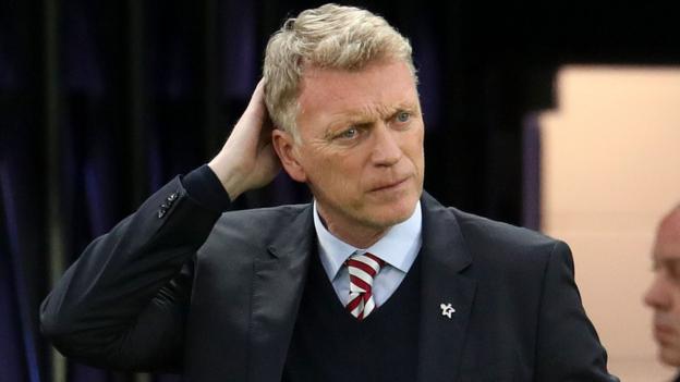 David Moyes: Sunderland boss never feared for his job despite slap comment