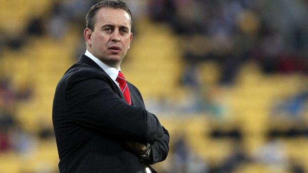 McNamara 'poorly handled' by England