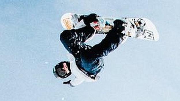 Jamie Nicholls wins World Cup snowboard slopestyle bronze