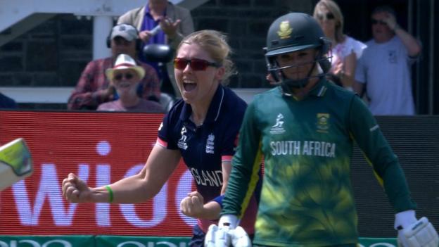 England v South Africa: Two quickfire wickets boost England in Knight's manic first over