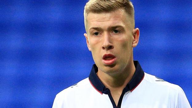 Josh Vela: Bolton Wanderers midfielder agrees new deal - BBC News