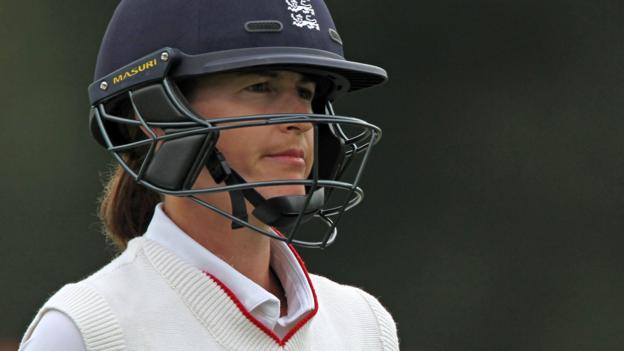 Lydia Greenway: Kent name ex-England batter as player-coach of women's side