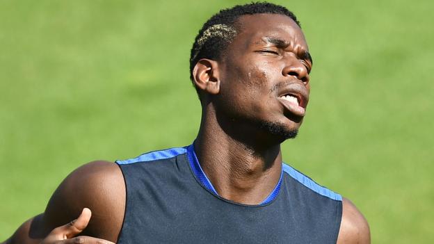 Paul Pogba: Manchester United target summoned to Juventus training