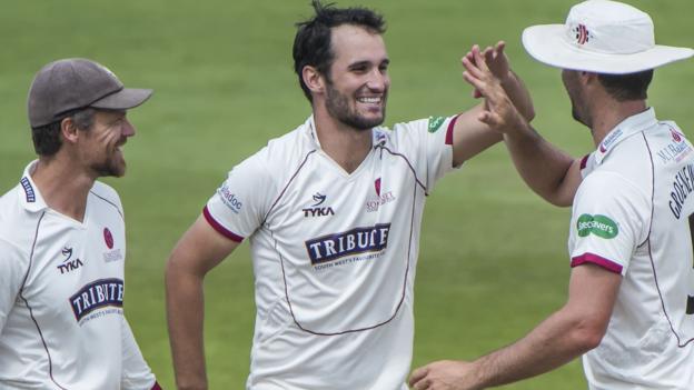 County Championship: Somerset bowl out Notts for 135 to set up 10-wicket win
