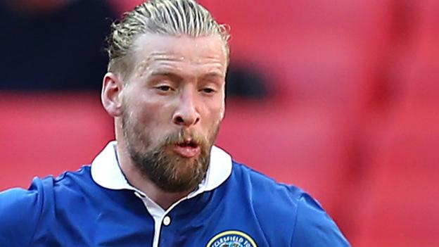 Kingsley James: Chester re-sign Macclesfield Town midfielder