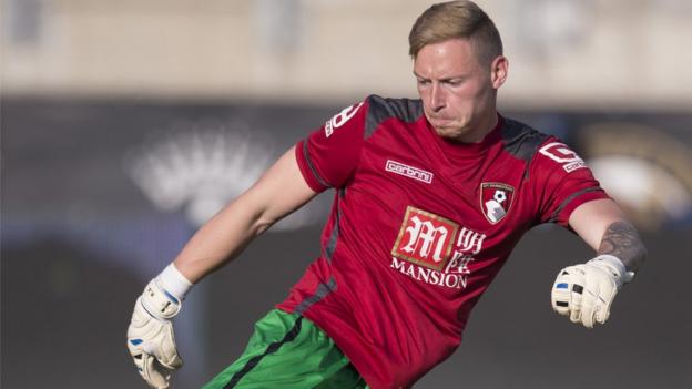 Ryan Allsop and Callum Cooke join Blackpool on season-long loans