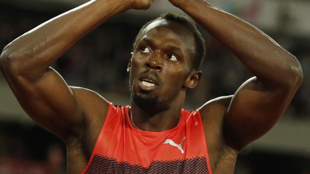 London Anniversary Games: Usain Bolt powers to 200m win - BBC News
