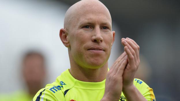 Peter Stringer: Sale Sharks scrum-half suffers arm injury