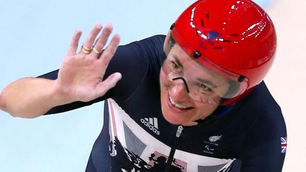 Rio Paralympics 2016: Dame Sarah Storey qualifies for pursuit final