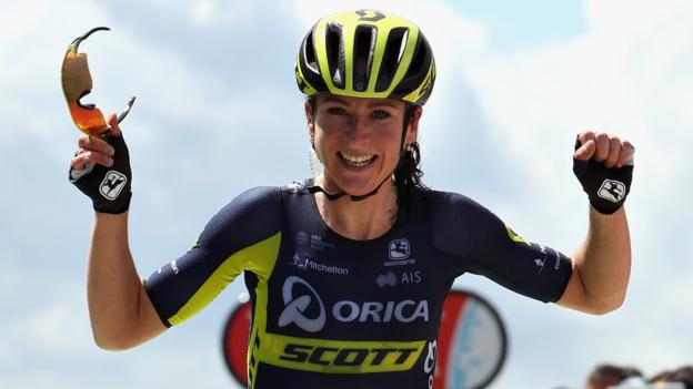 La Course 2017: GB's Lizzie Deignan second as Annemiek van Vleuten wins first stage