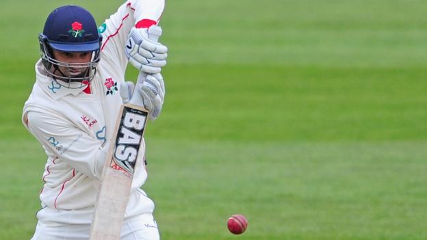 Petersen ton puts Lancashire in control