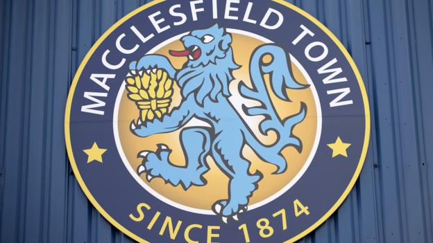 Macclesfield Town sign Grimsby's Rhys Browne on loan until end of season