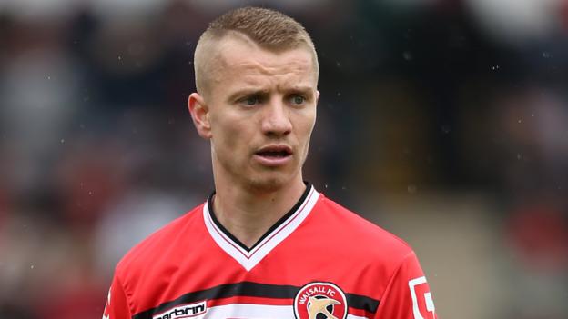 Jason Demetriou: Southend United Sign Walsall's Cyprus International 