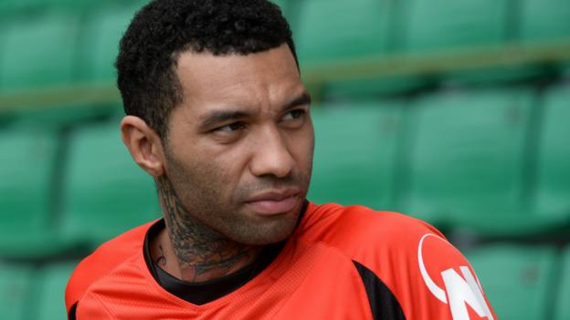 Jermaine Pennant: Bury sign former Arsenal, Liverpool and Stoke winger