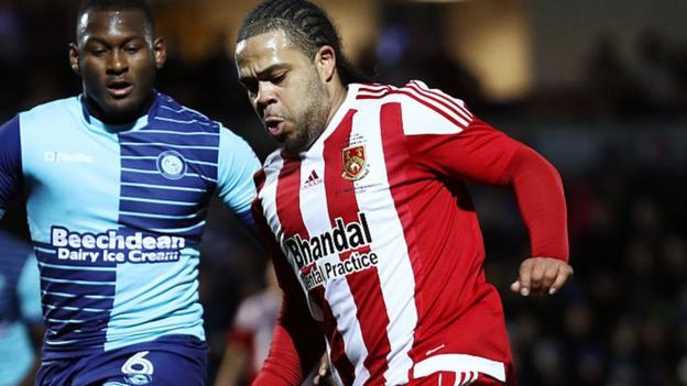 Solihull Moors: Stourbridge pair Chris Lait and Luke Benbow move to Damson Park - BBC Sport