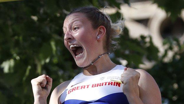 Manchester City Games: Holly Bradshaw wins pole vault with GB record