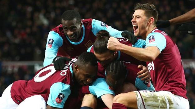 VIDEO: Late West Ham winner sinks Liverpool