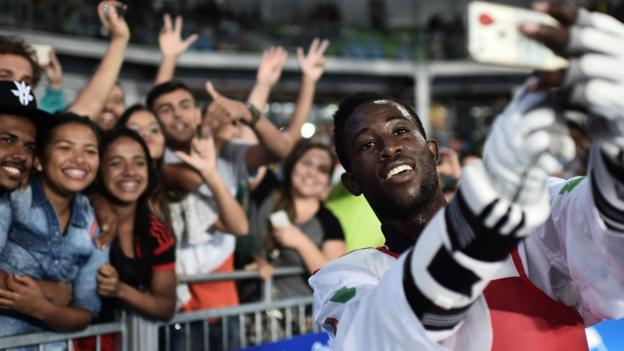 Rio Olympics 2016: How last-second gold changed taekwondo fighter's life - BBC Sport