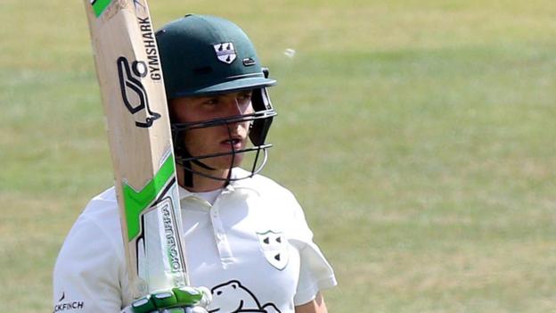 Gloucestershire v Worcestershire: Ben Cox hits 124 for Worcestershire at Cheltenham