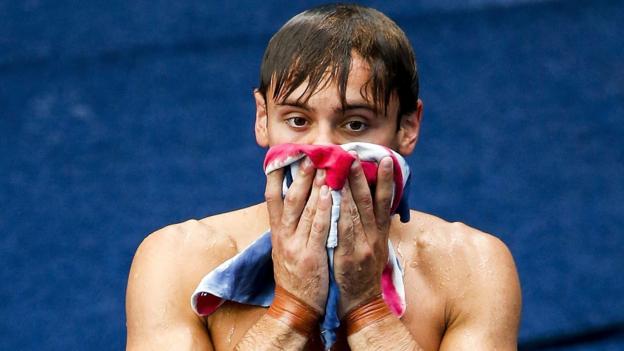 Rio Olympics 2016: Tom Daley fails to qualify for 10m final - BBC Sport