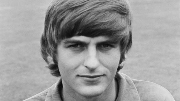 John Phillips: Former Wales & Chelsea goalkeeper dies, aged 65 ... - BBC Sport