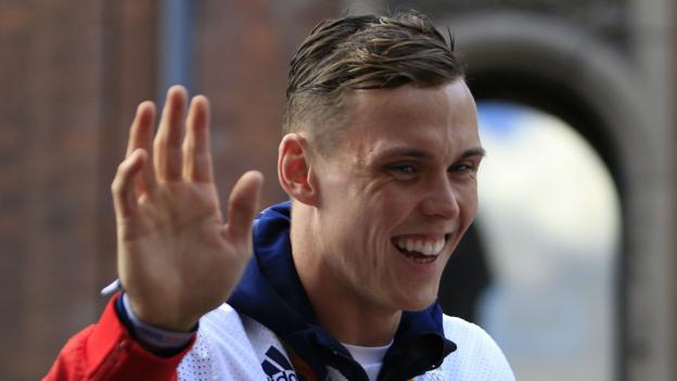 Lawro's Premier League predictions v Olympic champion Joe Clarke