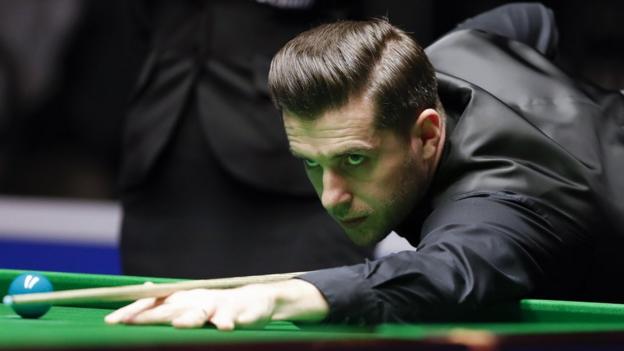 World number one Selby beaten by 17-year-old Bingtao