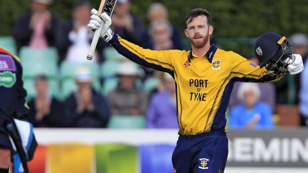 One-Day Cup: Worcestershire top group after Durham collapse at New Road