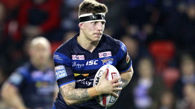Leeds come from behind to beat Catalans