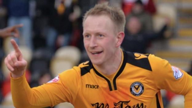 Newport County 1-0 Mansfield Town